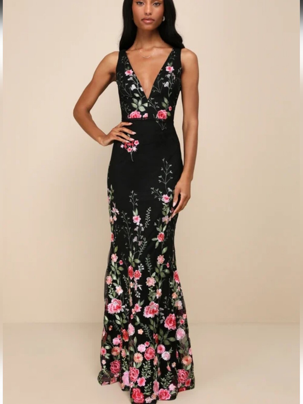 NWT Lulu'a Soiree Blossom Black Floral Embroidered Mermaid Maxi Dress Size Small - Picture 2 of 15